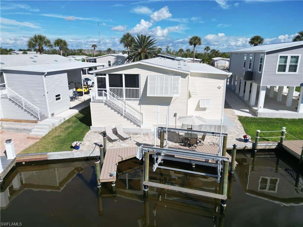 17830 Peppard Dr, Fort Myers Beach, photo 5