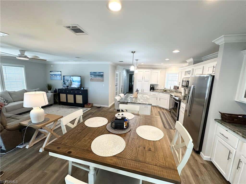17830 Peppard Dr, Fort Myers Beach, photo 10