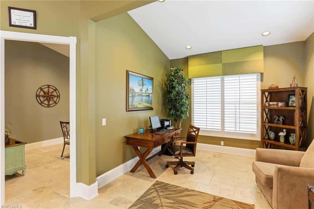 7930 Mahogany Run Ln #811, Naples, photo 43