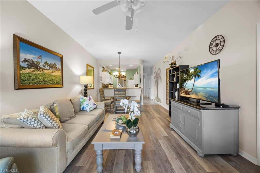 7930 Mahogany Run Ln #811, Naples, photo 8