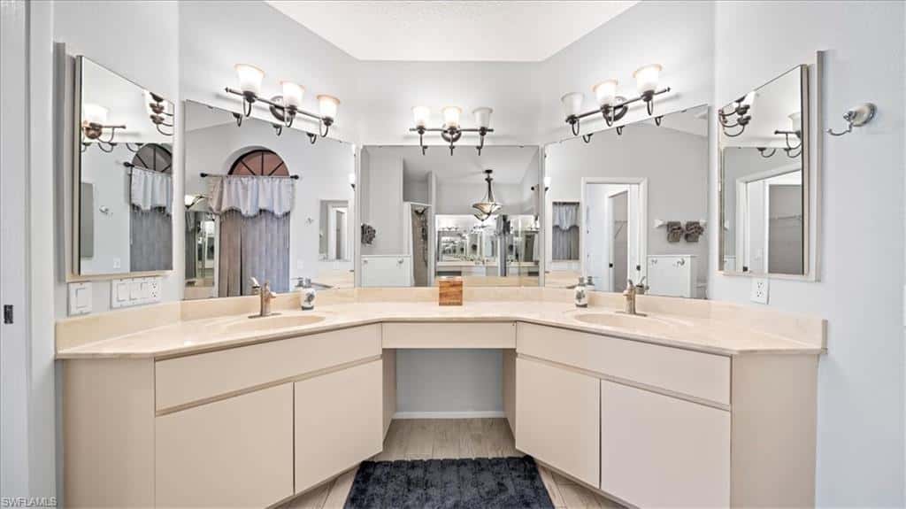 11195 Seabreeze Ave, Port Charlotte, photo 17