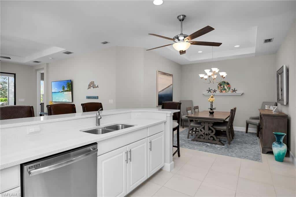 8111 Calle Canovas St, Naples, photo 11