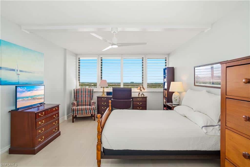 5601 Turtle Bay Dr #803, Naples, photo 12