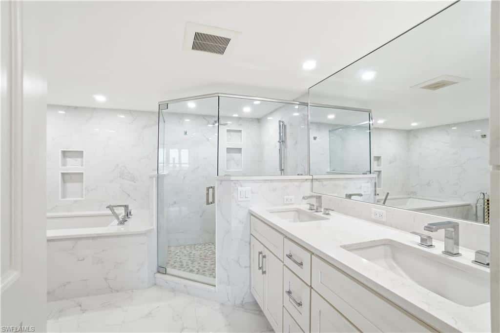 5601 Turtle Bay Dr #803, Naples, photo 10
