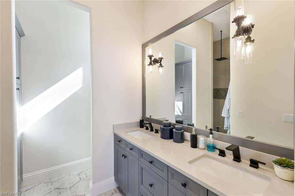 27194 Harbor Dr, Bonita Springs, photo 16