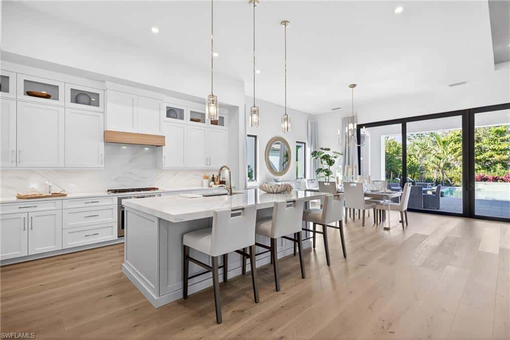 2051 Cambridge Park Dr, Naples, photo 12