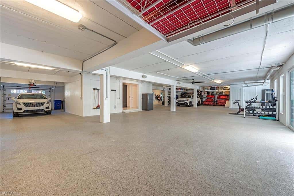 140 3rd Ave, Naples, photo 42