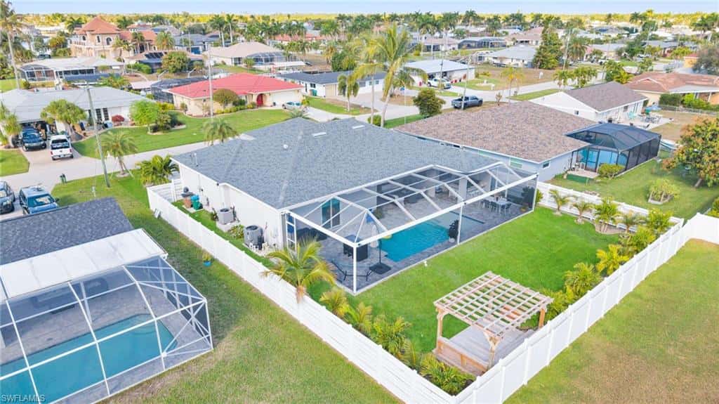 2214 27th Ter, Cape Coral, photo 7