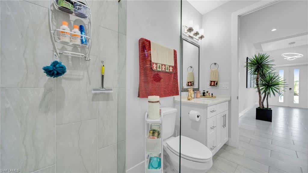 2214 27th Ter, Cape Coral, photo 36
