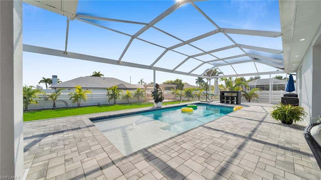 2214 27th Ter, Cape Coral, photo 8