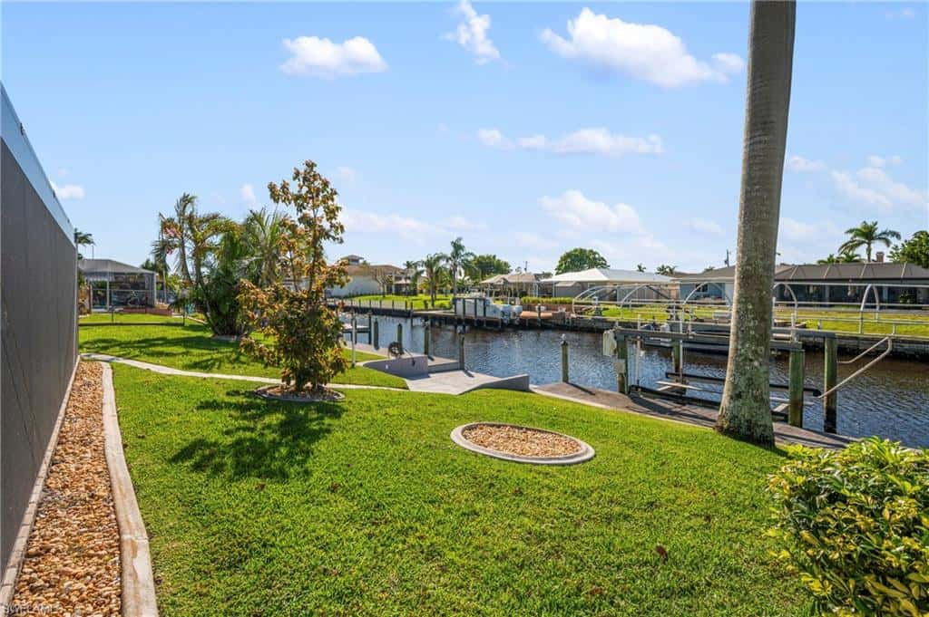 1936 31st Ter, Cape Coral, photo 13