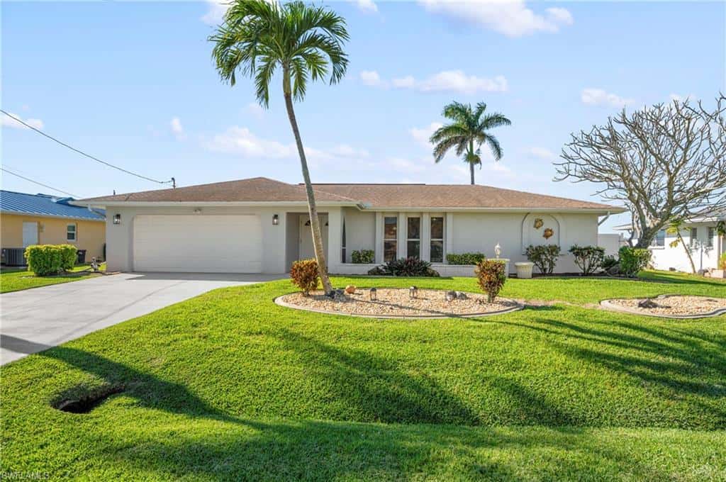 1936 31st Ter, Cape Coral, photo 9