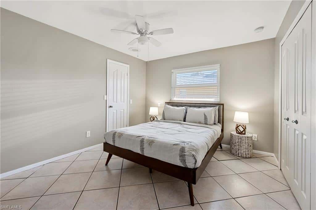 1936 31st Ter, Cape Coral, photo 37