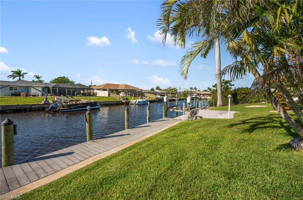 1936 31st Ter, Cape Coral, photo 15