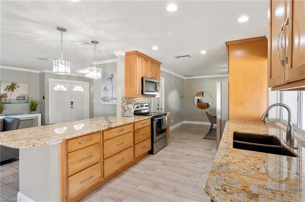 1936 31st Ter, Cape Coral, photo 29