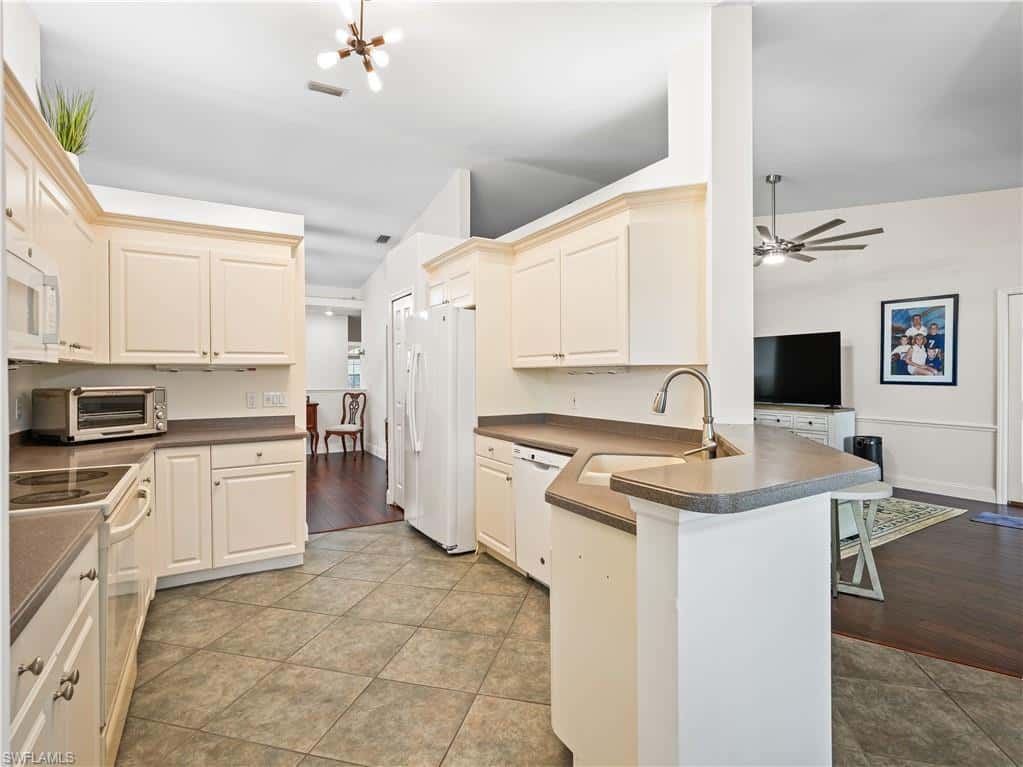 5908 Three Iron Dr #2204, Naples, photo 21