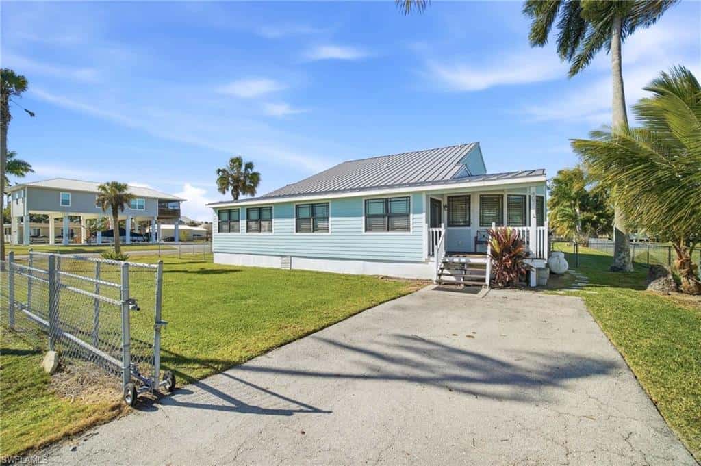 407 Copeland Ave, Everglades City, photo 17