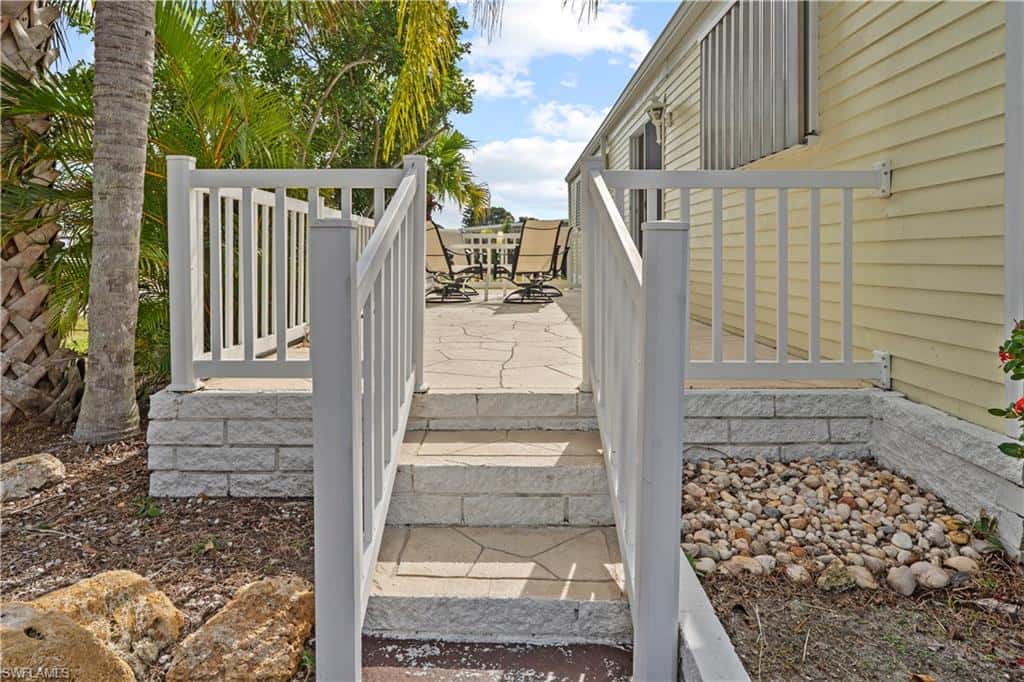 17 Saint Raphael Dr, Naples, photo 40
