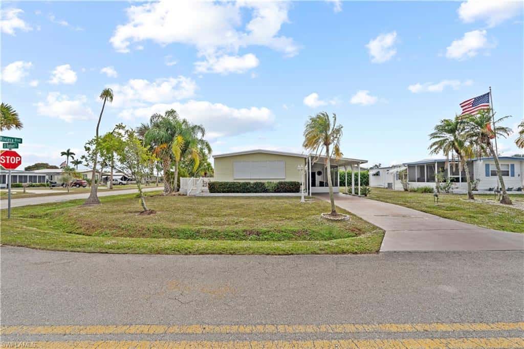 17 Saint Raphael Dr, Naples, photo 35