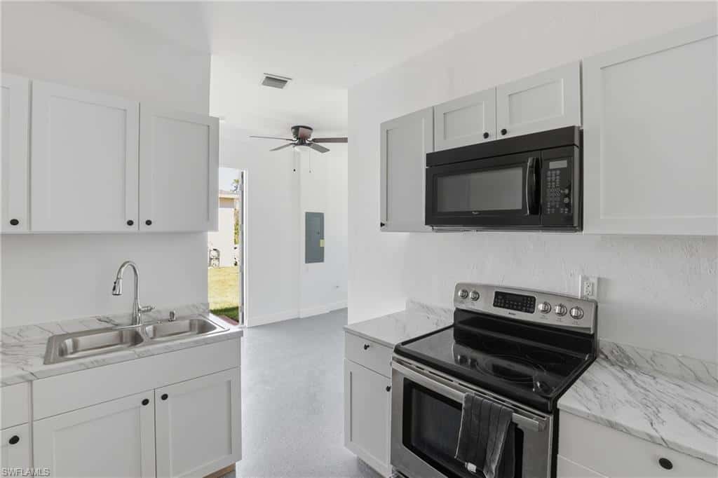 2167 Della Dr, Naples, photo 30