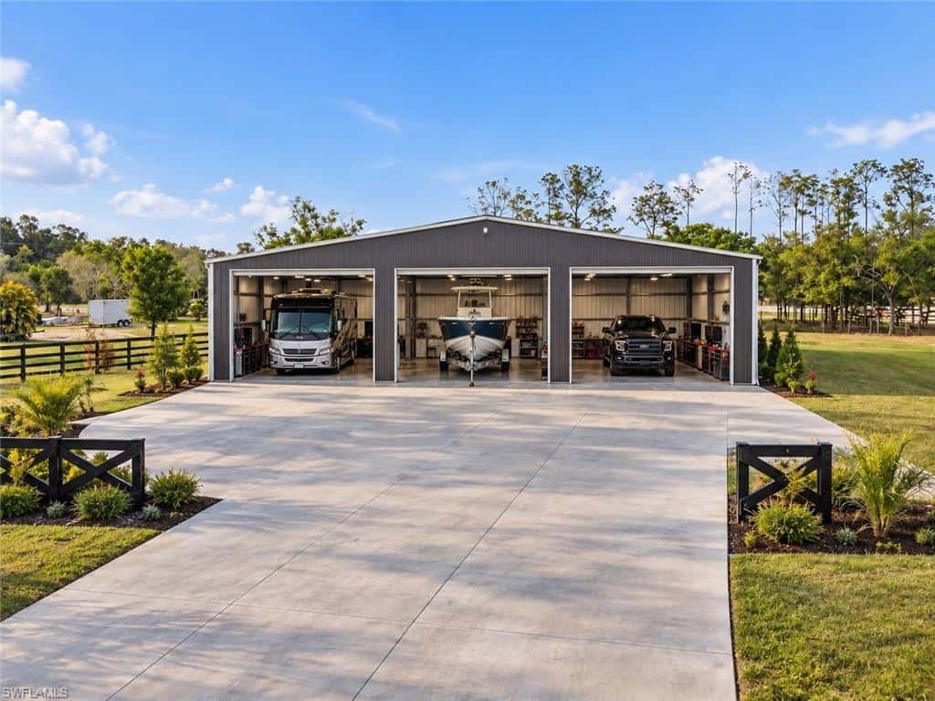 12201 Caisson Ln, Fort Myers, photo 4