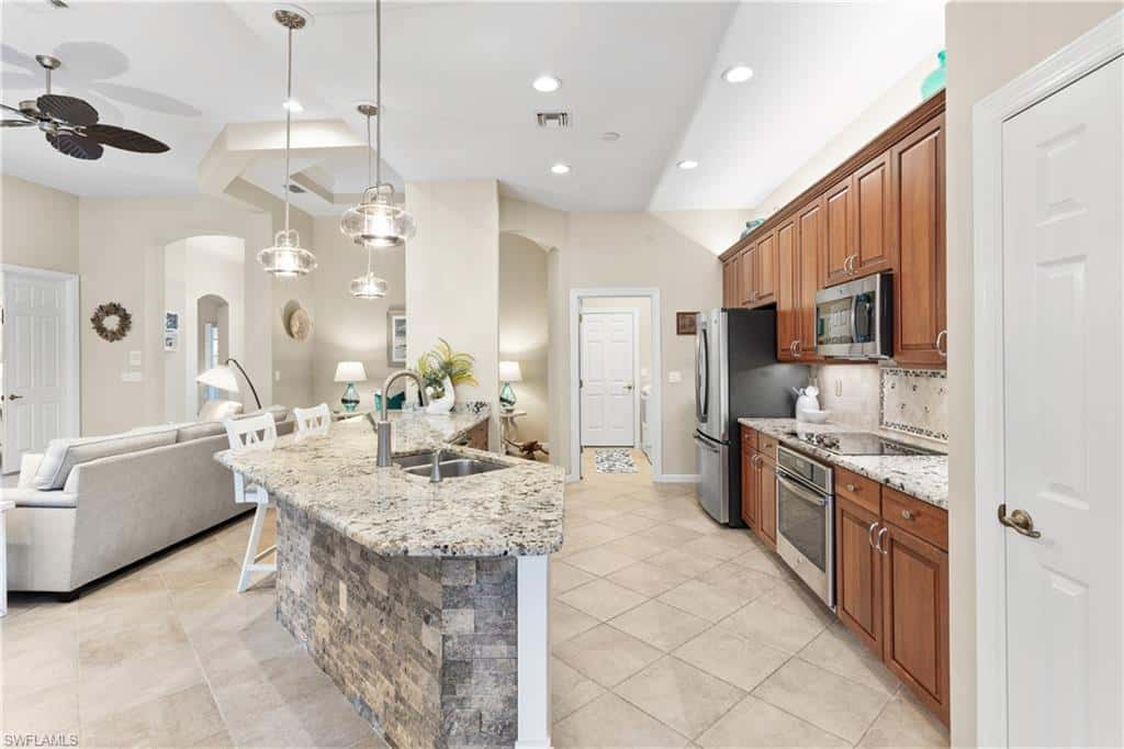 23659 Via Carino Ln, Bonita Springs, photo 7