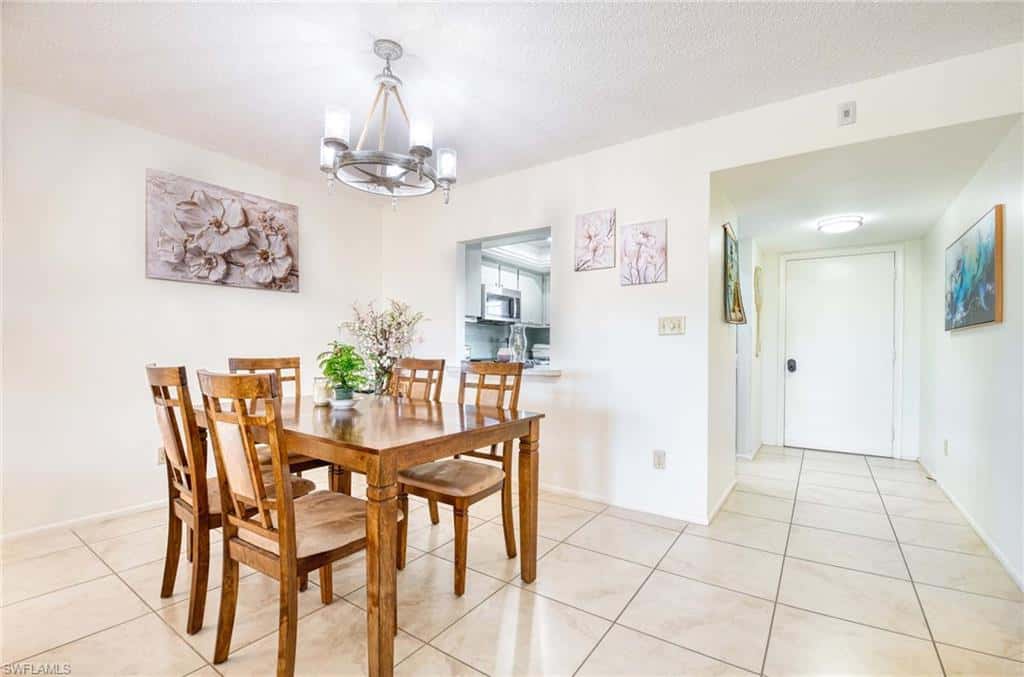 5483 Rattlesnake Hammock Rd #207, Naples, photo 8