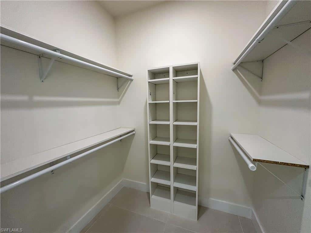 2464 Florida Ave, Naples, photo 27