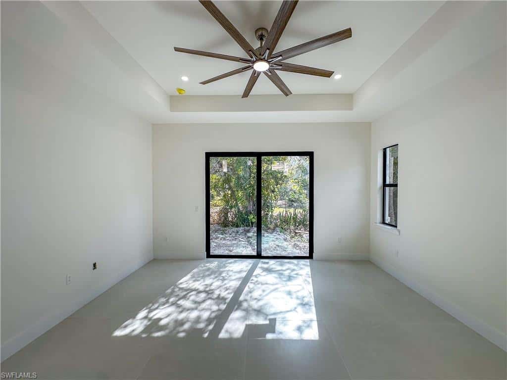 2464 Florida Ave, Naples, photo 32