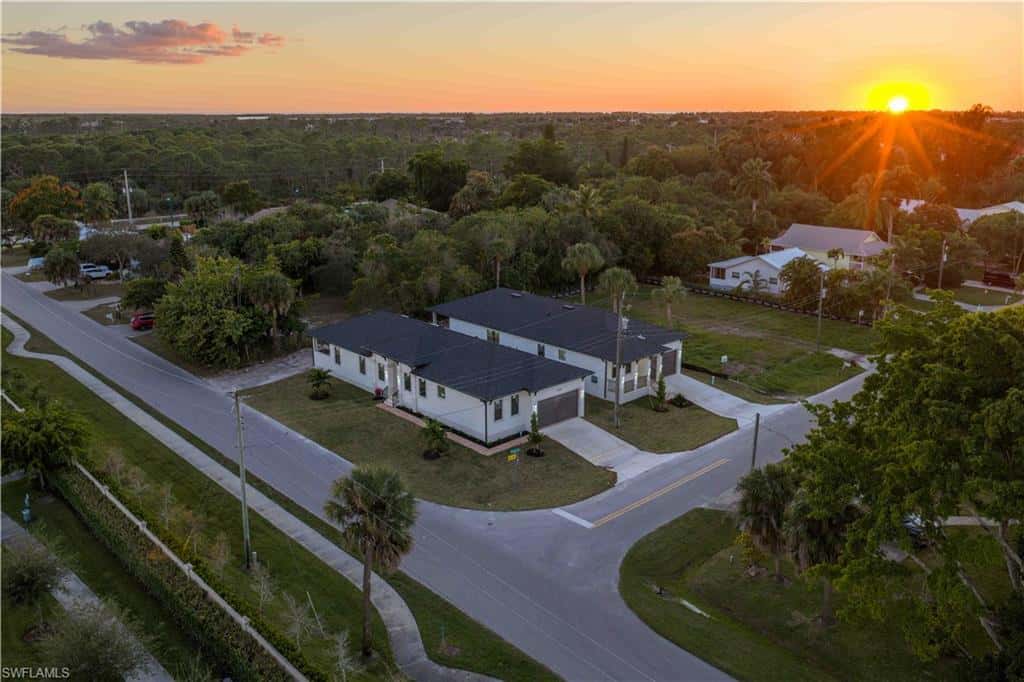 2464 Florida Ave, Naples, photo 38