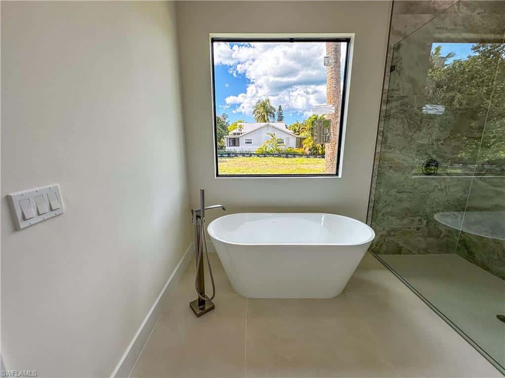 2464 Florida Ave, Naples, photo 29