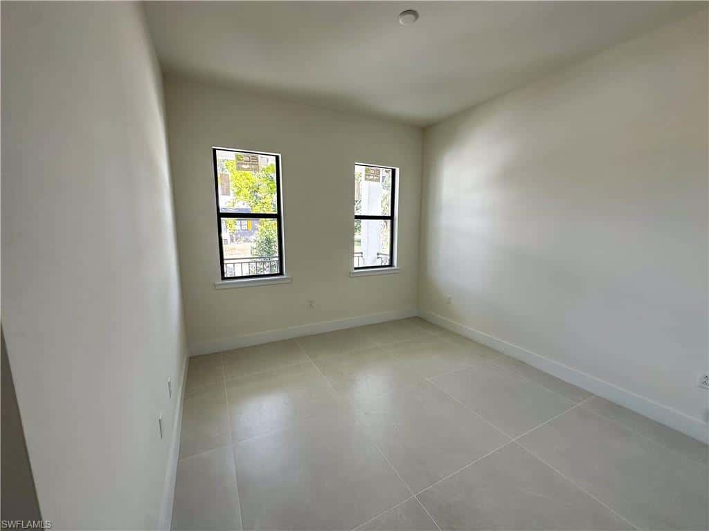 2464 Florida Ave, Naples, photo 4