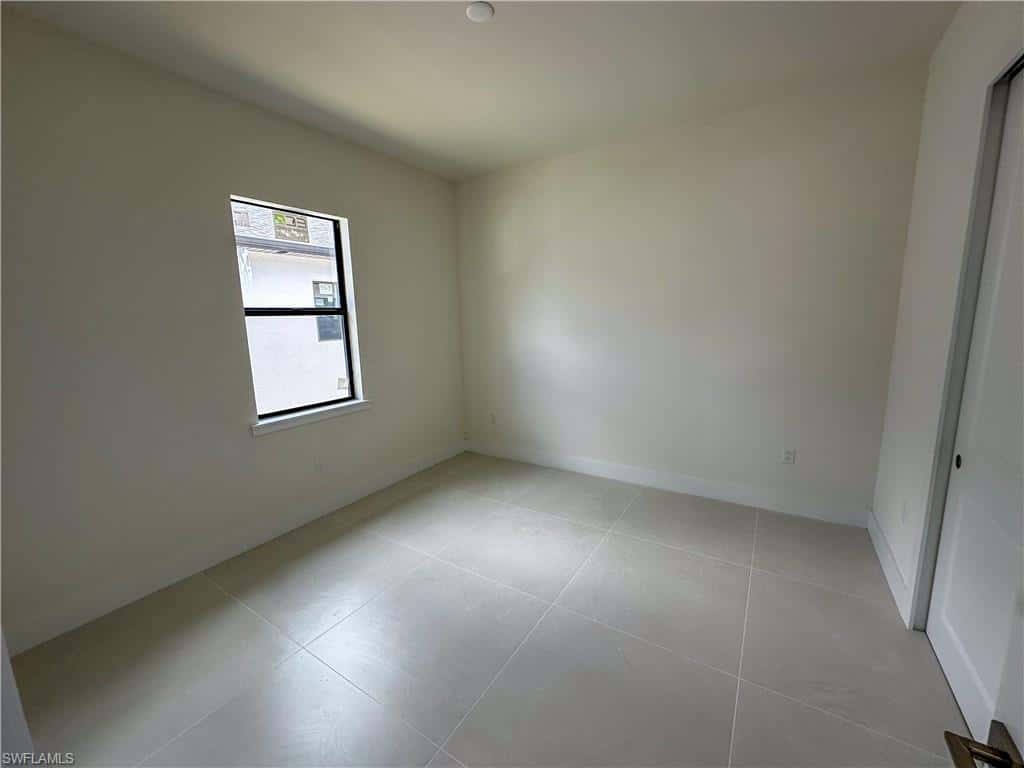 2464 Florida Ave, Naples, photo 8