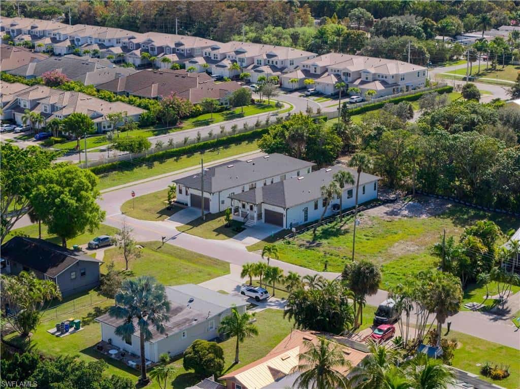 2480 Florida Ave, Naples, photo 39