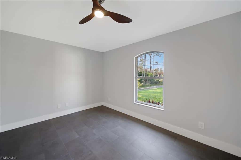 390 35th Ave, Naples, photo 11