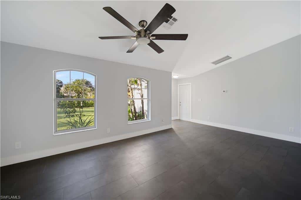 390 35th Ave, Naples, photo 8