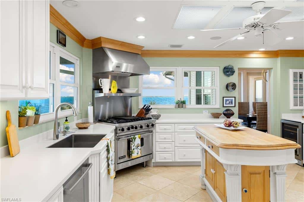 3569 San Carlos Dr, St. James City, photo 11