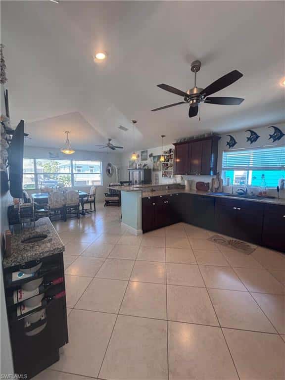 138 Gulf Island Dr, Fort Myers Beach, photo 10