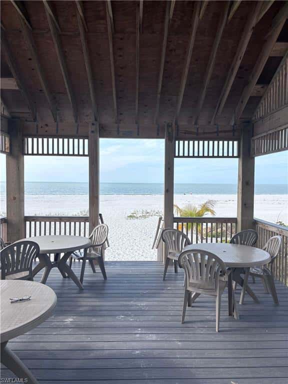 138 Gulf Island Dr, Fort Myers Beach, photo 4
