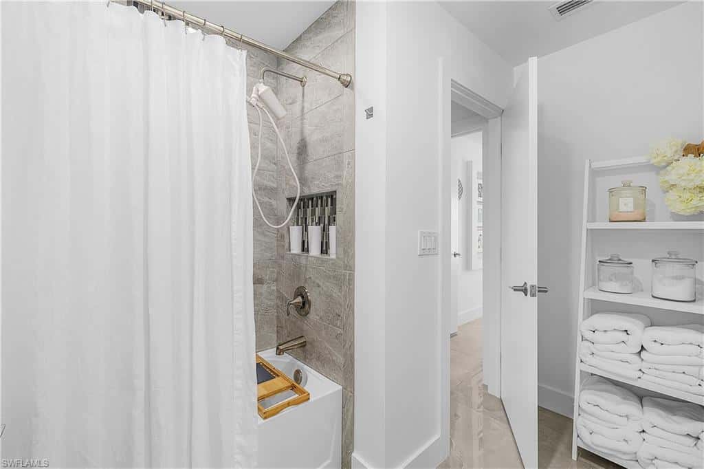 1922 17th Pl, Cape Coral, photo 24