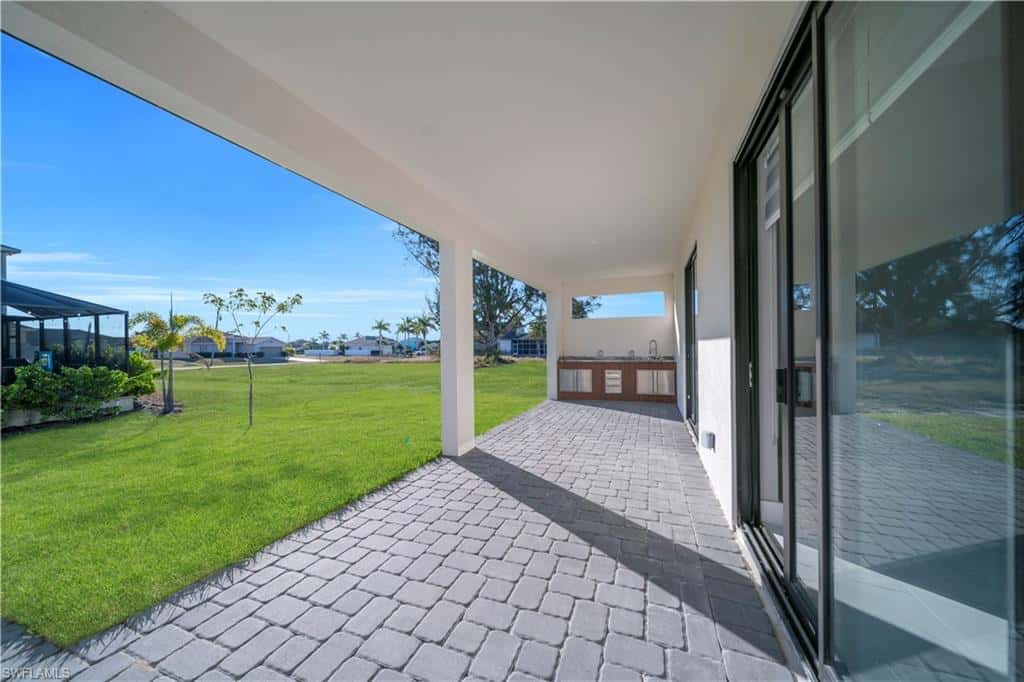 911 37th Pl, Cape Coral, photo 25