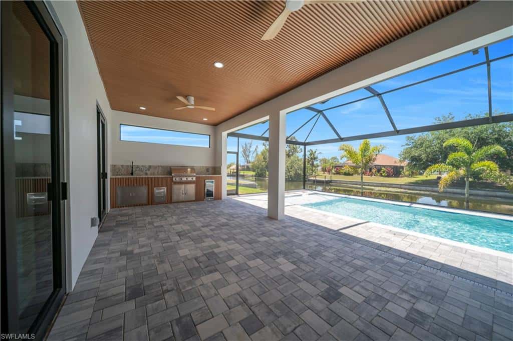 1114 8th Pl, Cape Coral, photo 12