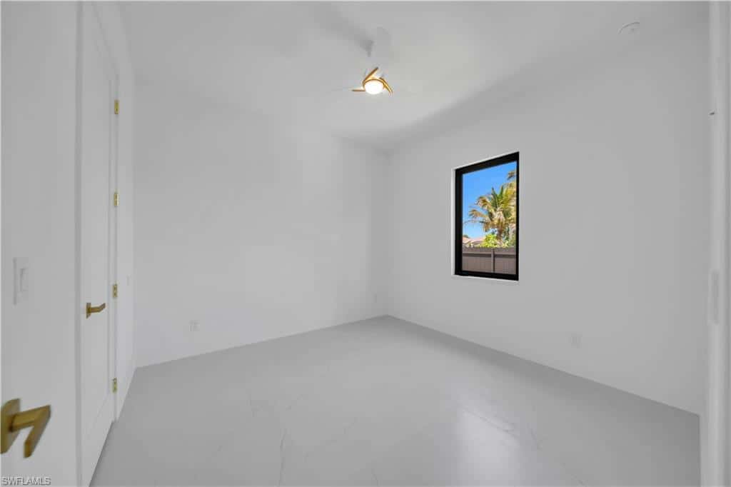 1114 8th Pl, Cape Coral, photo 32