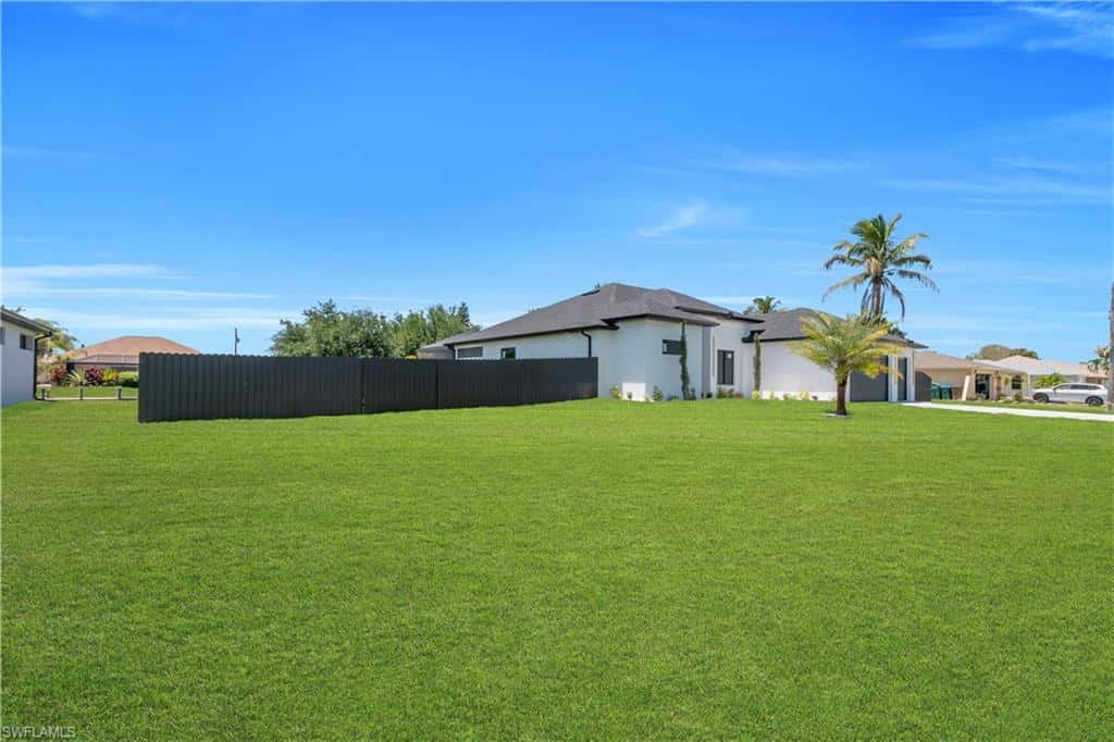 1114 8th Pl, Cape Coral, photo 38