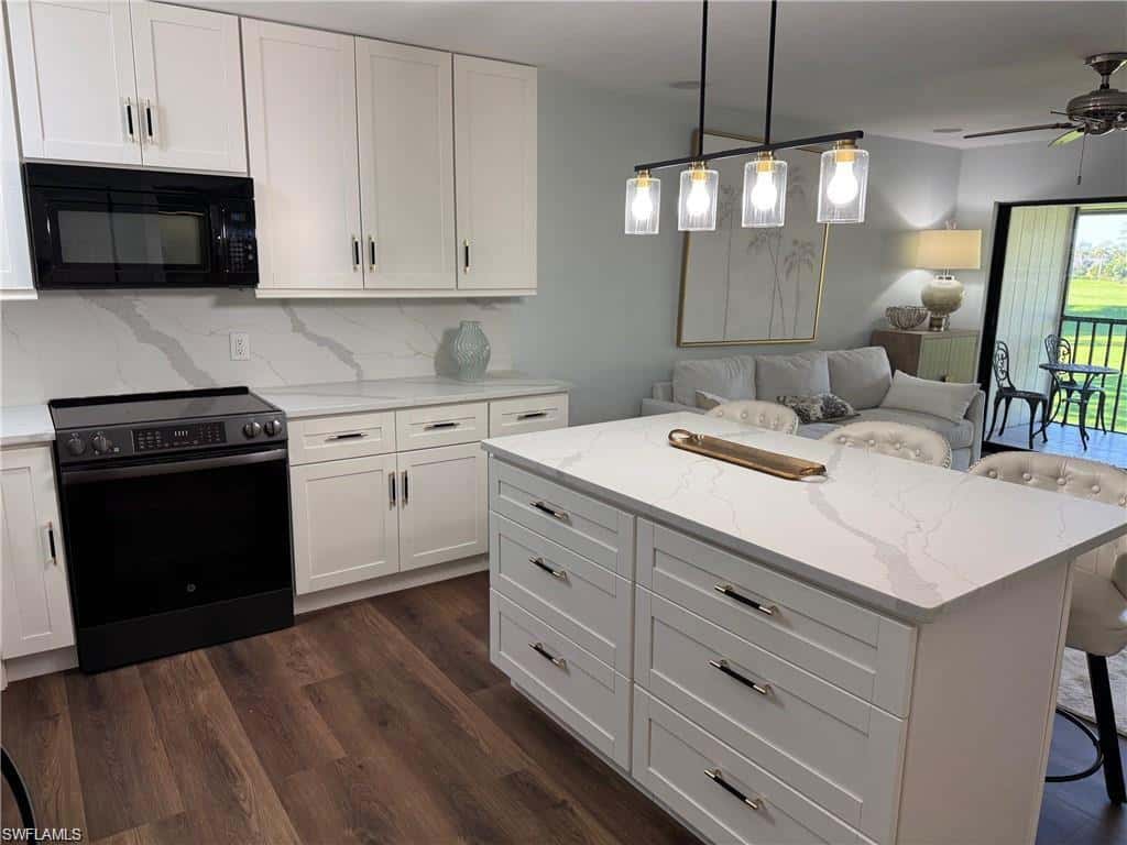 746 Eagle Creek Dr #203, Naples, photo 4