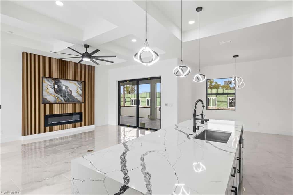 2902 42nd St, Lehigh Acres, photo 10