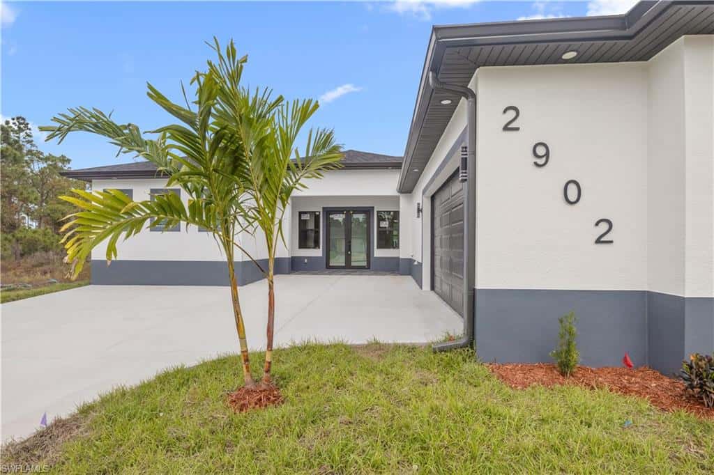 2902 42nd St, Lehigh Acres, photo 4