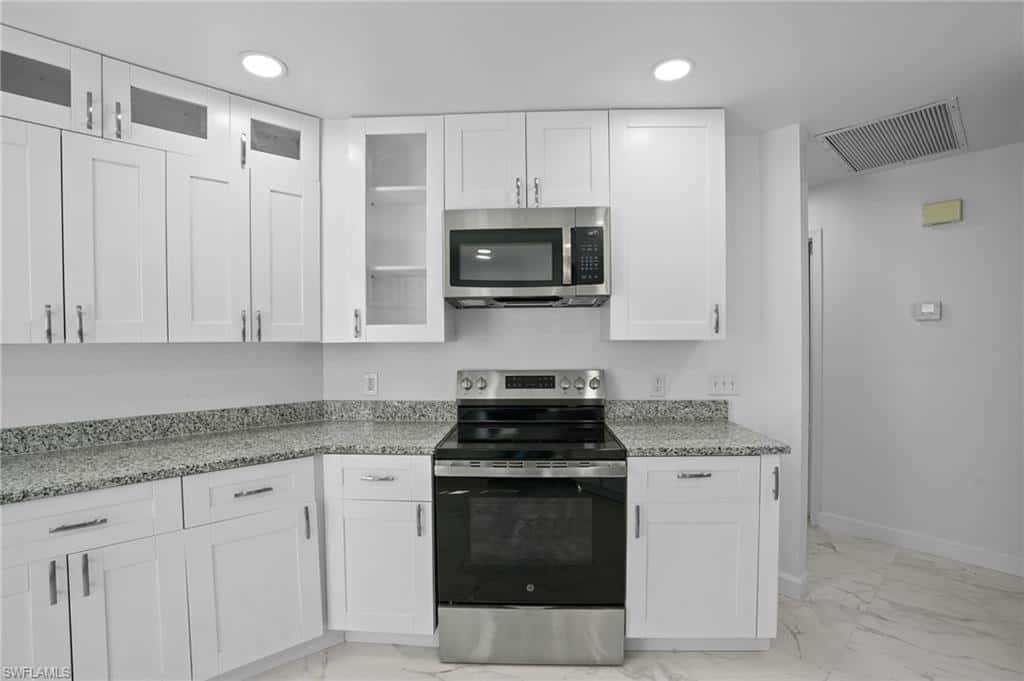 3141 Carriage Cir, Naples, photo 17