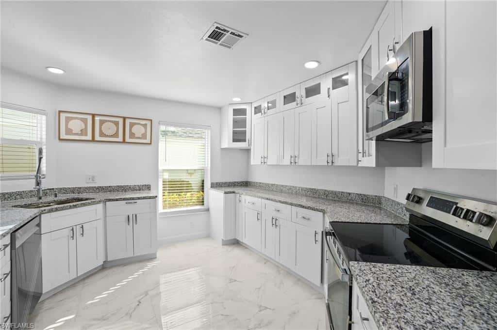 3141 Carriage Cir, Naples, photo 14