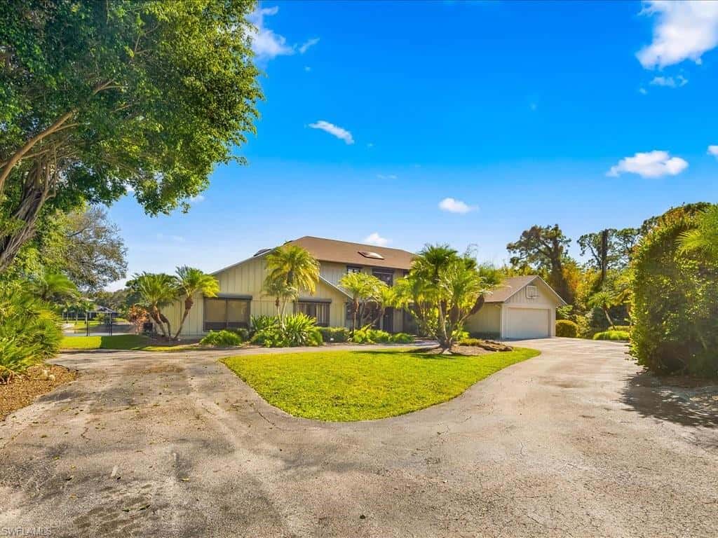 154 Cajeput Dr, Naples, photo 17